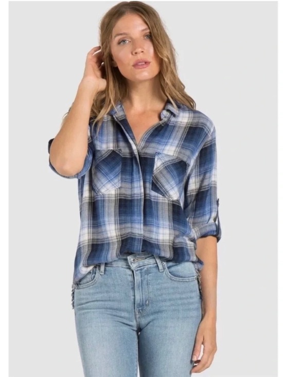 cloth & stone Tops - Cloth & Stone Split-Back Flannel
